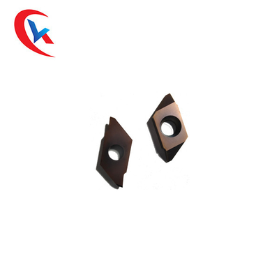 Partes movibles de torneado de capa de bronce del carburo de tungsteno de la cuchilla del carburo del cortador TTPS60FR4B del hilo de HRA 91,8